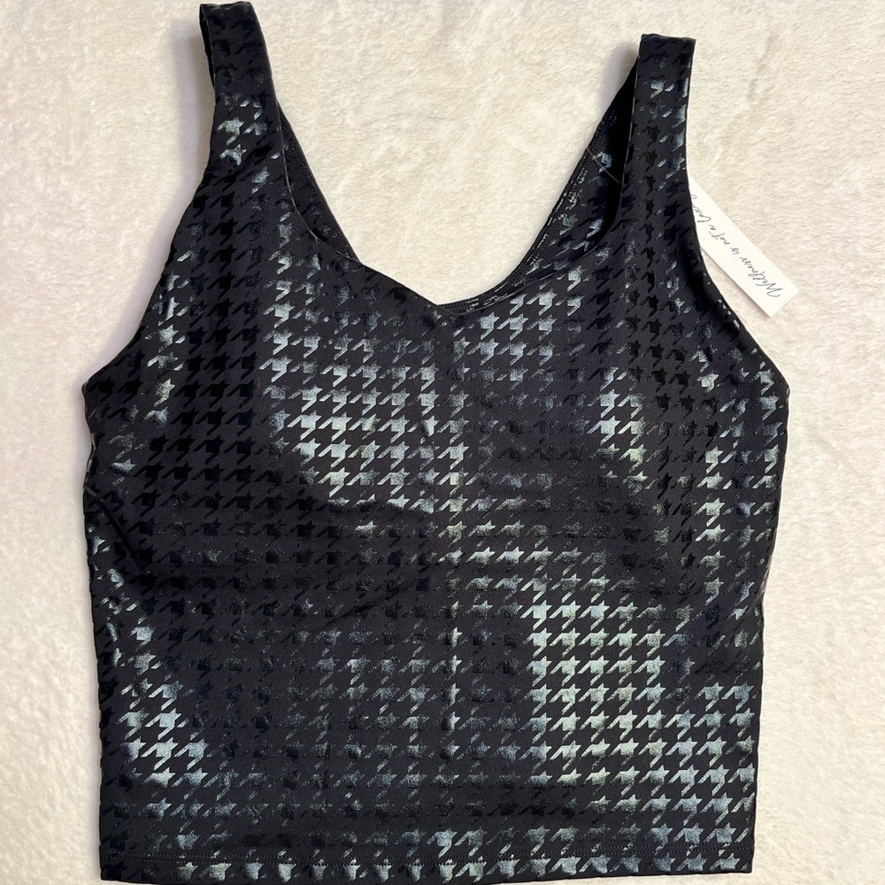 Senita Athletics Black Shimmery Houndstooth Tank